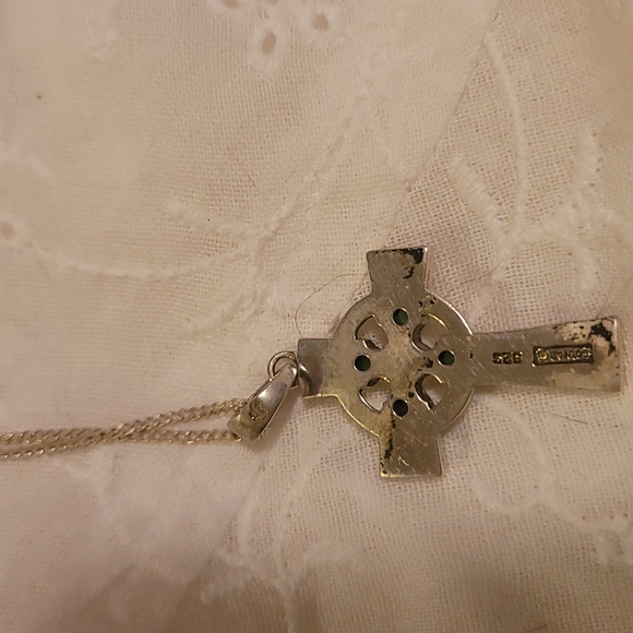 Genuine Emerald and Pearl Celtic Cross - Picture 3 of 9